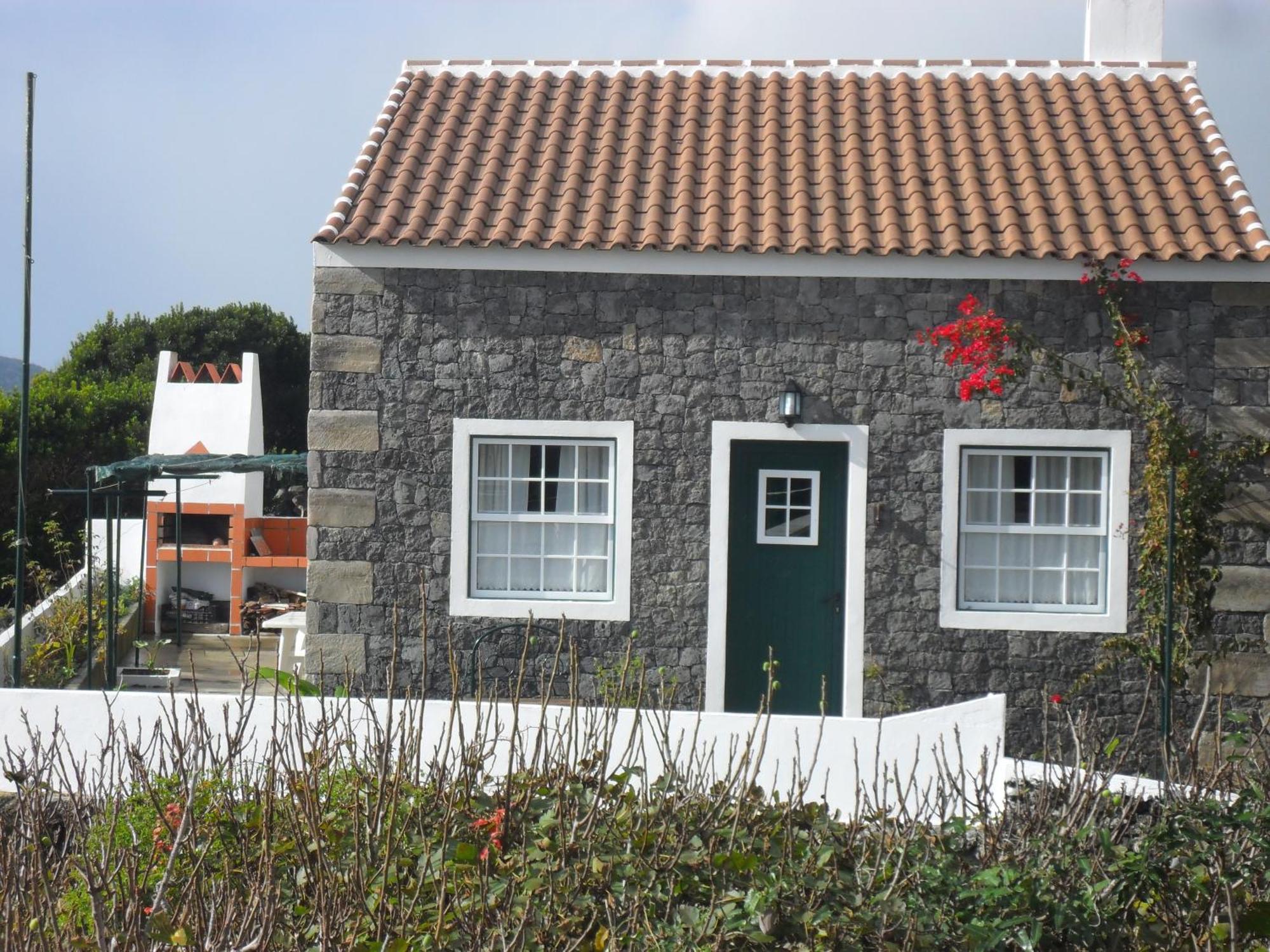 Holiday home Adega Ilheu